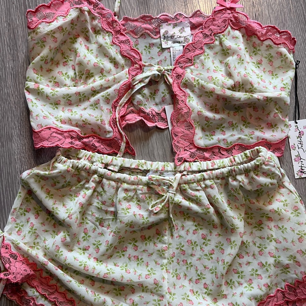 Floral Lace Trim Sleepwear Set